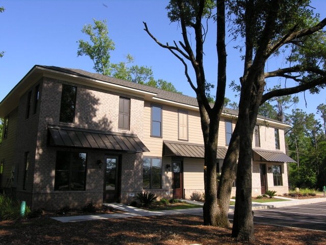 Bella Vista Town Homes in Foley, AL - Foto de edificio