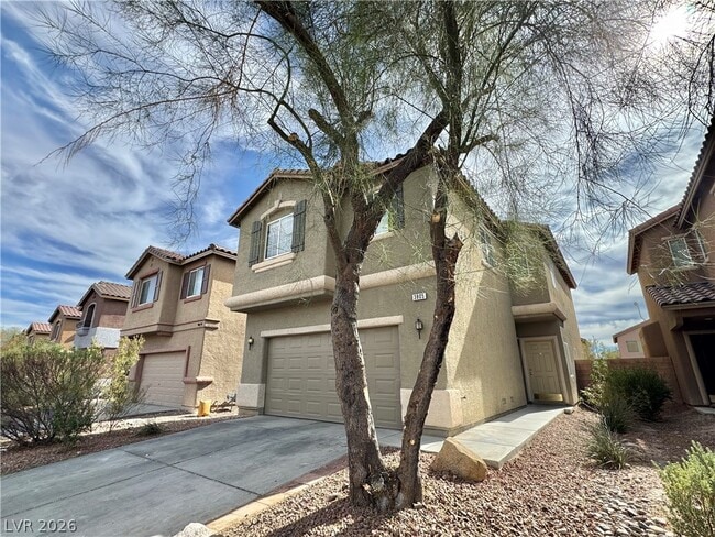3805 Hollycroft Dr in North Las Vegas, NV - Building Photo - Building Photo