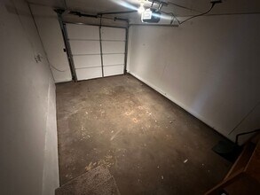 2205 Monterey Dr in St. Joseph, MO - Building Photo - Building Photo