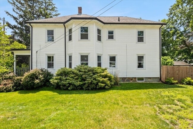 property at 254 N Elm St
