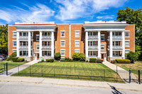 Vanderbilt Place in Kansas City, MO - Foto de edificio - Building Photo