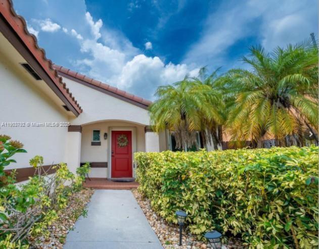 7830 SW 161st Pl in Miami, FL - Building Photo