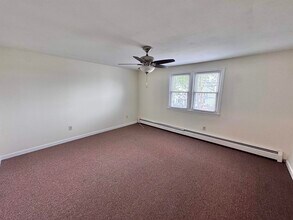 494 Winnacunnet Rd in Hampton, NH - Building Photo - Building Photo