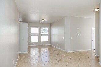 125 Coney Island Ave in Las Vegas, NV - Building Photo - Building Photo