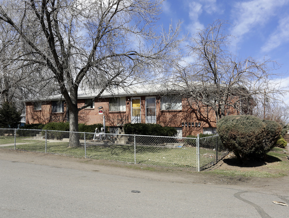 5395 W 3rd Plz in Lakewood, CO - Foto de edificio