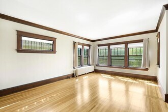 971 Goodrich Ave in St. Paul, MN - Building Photo - Building Photo