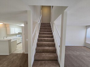 2804 Crystal Lantern Dr in Henderson, NV - Building Photo - Building Photo