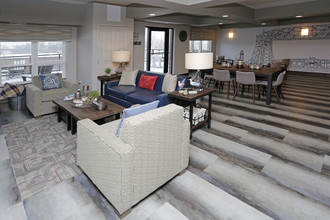 Capstone Apartments in Duluth, MN - Foto de edificio - Interior Photo