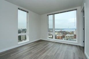 Hana in Seattle, WA - Building Photo