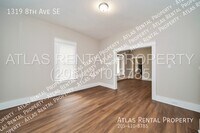1319 8th Ave SE photo'