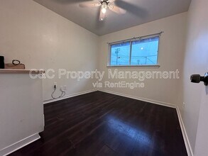2821 Howe Ave in Sacramento, CA - Building Photo - Building Photo