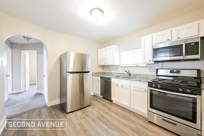 1228 Eckert Rd in Monaca, PA - Building Photo - Building Photo