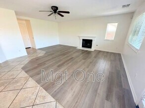 11026 Evergreen Loop in Corona, CA - Building Photo - Building Photo