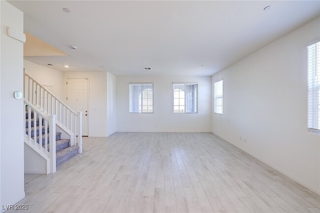 property at 3719 Via Allegro