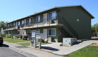 219 Bennett Hill Ct in Vacaville, CA - Foto de edificio - Building Photo