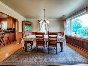 6709 Loch Raven Blvd in Baltimore, MD - Building Photo - Building Photo