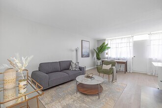 Fairview Tower in Toronto, ON - Building Photo - Building Photo