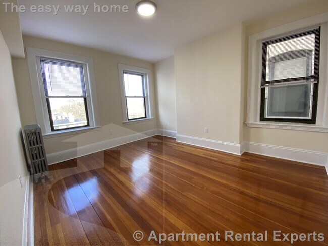 property at 885 Massachusetts Ave