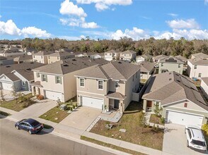 1368 Berry Ln in Davenport, FL - Building Photo - Building Photo