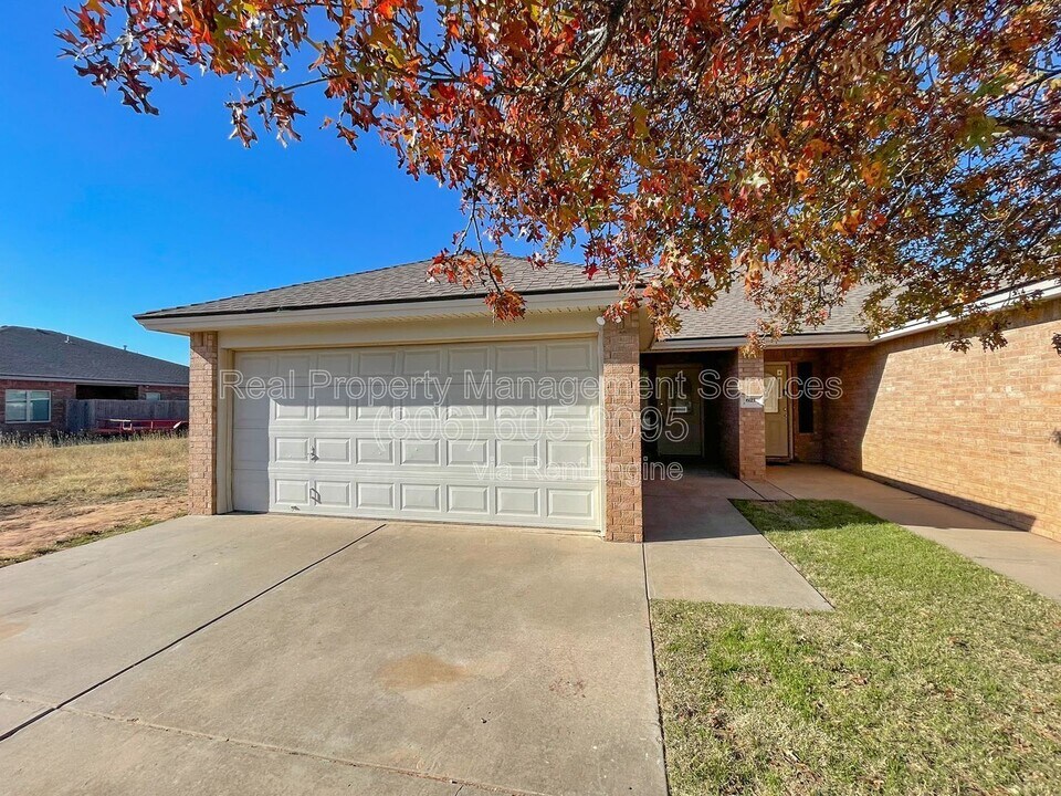 621 N Elkhart Ave in Lubbock, TX - Building Photo