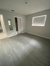 5425 NW 16th Ct-Unit -0 in Fort Lauderdale, FL - Foto de edificio - Building Photo