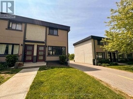 840 Alice St in Woodstock, ON - Building Photo