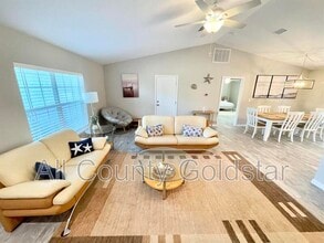 6253 Magee St in Englewood, FL - Building Photo - Building Photo