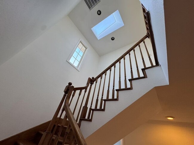property at 1450 Meadow Ln