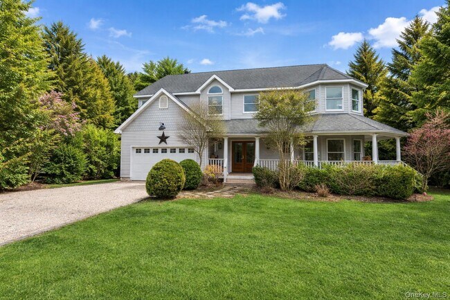 4 Glynn Dr in Shelter Island, NY - Building Photo - Building Photo