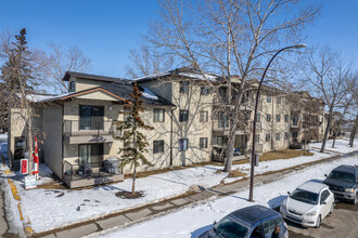 Falconcrest Village in Calgary, AB - Building Photo - Building Photo