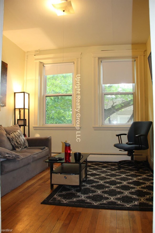 1840 Commonwealth Avenue-Unit -911 in Boston, MA - Building Photo - Building Photo