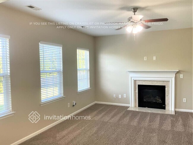 12224 Palomar Dr in Huntersville, NC - Foto de edificio - Building Photo