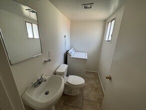 7123 W Highland Ave in Phoenix, AZ - Building Photo - Building Photo