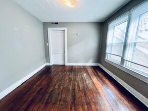 1516 Norris Pl, Unit 3 in Louisville, KY - Foto de edificio - Building Photo