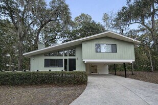 4507 Ortega Farms Cir in Jacksonville, FL - Building Photo