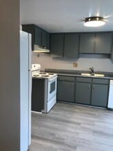 297 Monroe Pl in Twin Falls, ID - Building Photo - Building Photo