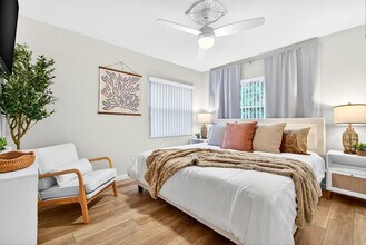 10546 53rd Ave N in St. Petersburg, FL - Building Photo - Building Photo