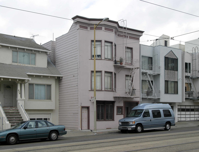 522 Judah St in San Francisco, CA - Building Photo - Building Photo