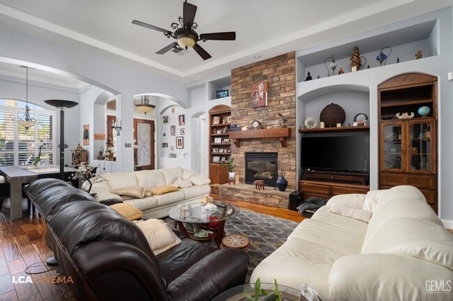 12417 Locksley Dr in Bakersfield, CA - Building Photo - Building Photo