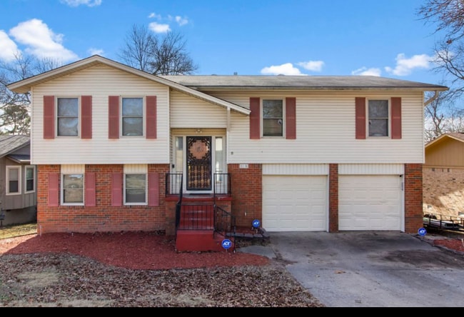 115 Robin Glen Dr