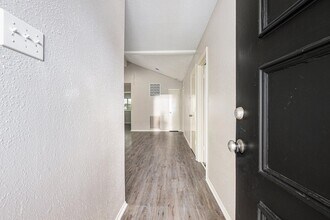 2203 Crosscoach Ln in Katy, TX - Building Photo - Building Photo