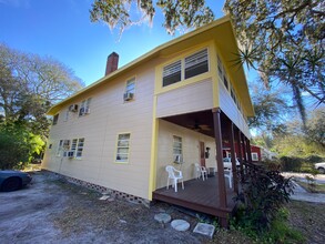 516 7th Ave W in Palmetto, FL - Building Photo - Building Photo