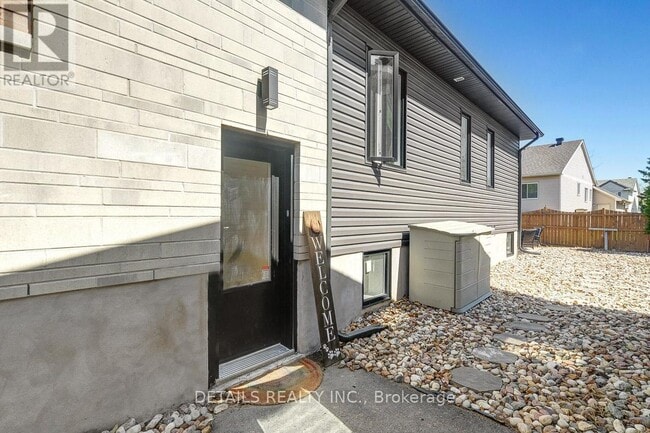 2565 Pagé Rd in Ottawa, ON - Building Photo - Building Photo
