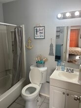 9435 Olde Towne Row in Dallas, TX - Building Photo - Building Photo
