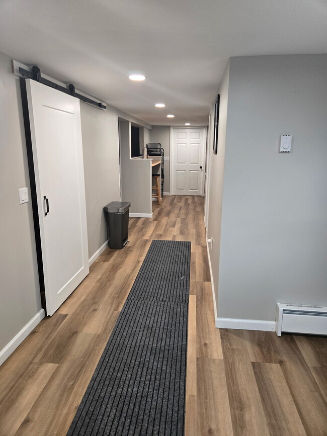 40 Miller Rd, Unit Miller