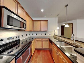 950 Henderson St in Fort Worth, TX - Building Photo - Building Photo