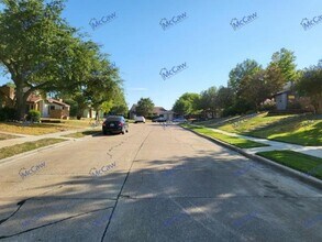 2409 Sendero Trail in Lewisville, TX - Building Photo - Building Photo