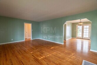 2236 N Orange St in Stockton, CA - Building Photo - Building Photo