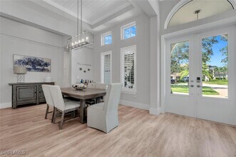 339 Saddlebrook Ln in Naples, FL - Building Photo - Building Photo