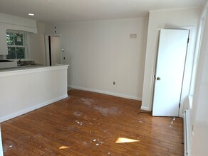 105 Central St in Mansfield, MA - Building Photo - Building Photo